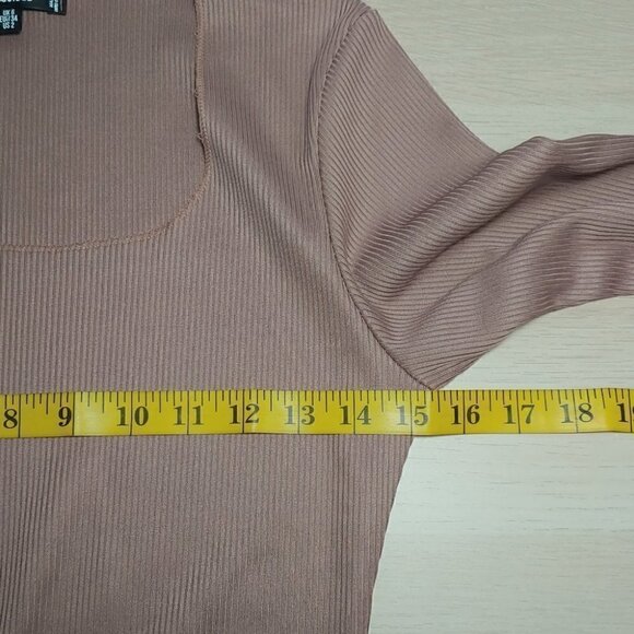 NWOT MISSGUIDED Taupe ribbed long sleeve bodycon midi dress - Picture 8 of 14